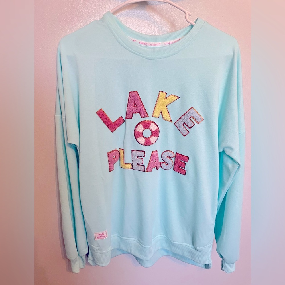 Simply Southern sweatshirt size small
